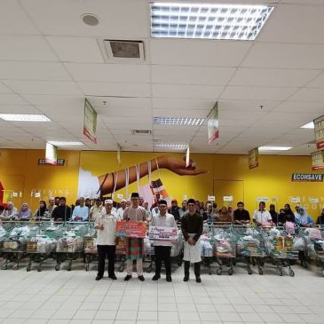 Barang keperluan dapur untuk 50 keluarga daerah Muar