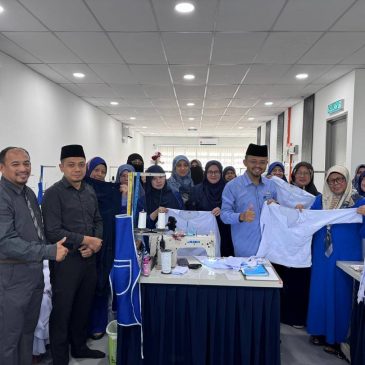 Mengunjungi Pusat Kemahiran Jahitan MAINJ