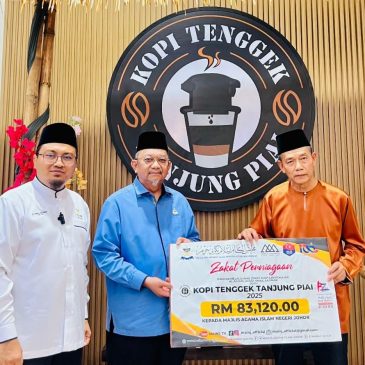 Penyempurnaan zakat perniagaan oleh Kopi Tenggek Tanjung Piai