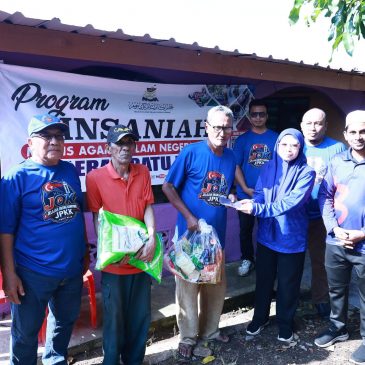 PROGRAM MENYANTUNI MASYARAKAT JADI TUMPUAN DI KARNIVAL SAHAM WAKAF JOHOR PARIT RAJA