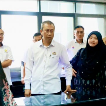 PIJ HOLDINGS TEROKA KEJAYAAN PEMBANGUNAN USAHAWAN MAINJ